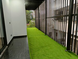 Balcony in 4 BHK Builder Floor at Unitech South City II, Sector 50 – for Rent