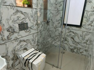 Bathroom in 4 BHK Builder Floor at Unitech South City II, Sector 50 – for Rent
