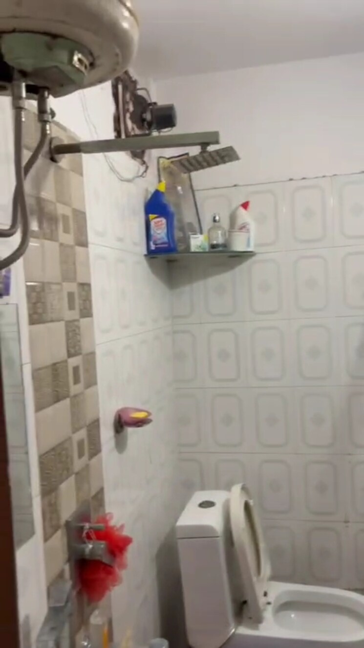 Bathroom, savitri nagar Pg For Boys In Savitri Nagar 9516021