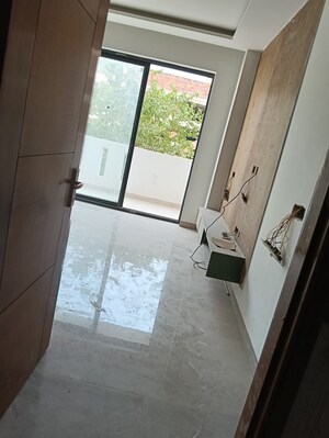 Room in 4 BHK Builder Floor at Sector 7 – for Sale