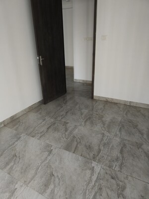 2.5 BHK Apartment For Rent in Risland The Icon, Dhokali