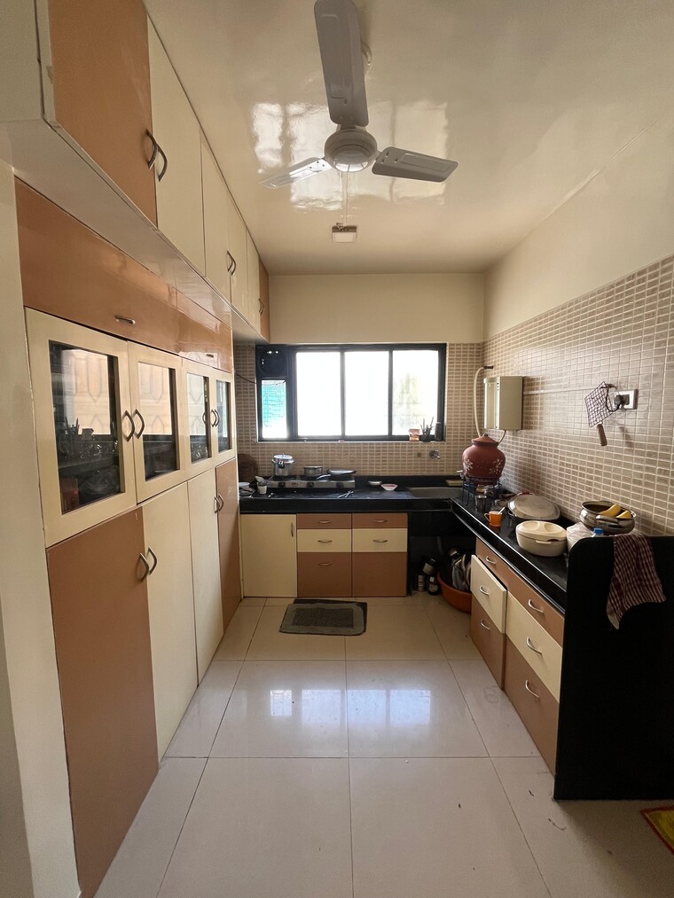 Kitchen, kothrud 2.5 Bedroom 1100 Sq.Ft. Apartment In Kothrud Pune 9516045
