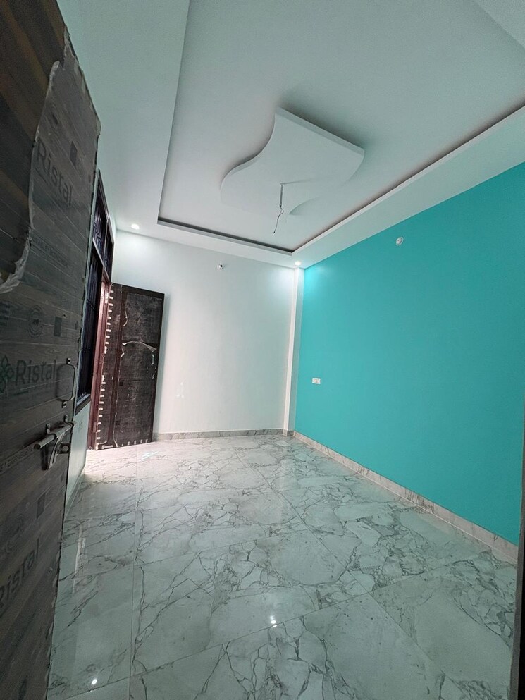 Room, jankipuram 3 Bedroom 1000 Sq.Ft. Independent House In Jankipuram Lucknow 9516049