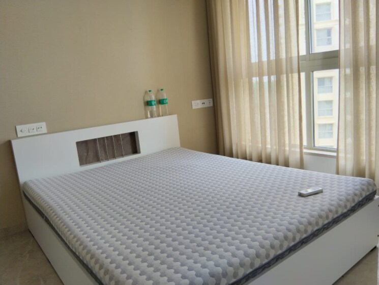 Bedroom, hiranandani-regent-hill 1 Bedroom 379 Sq.Ft. Apartment In Powai Mumbai 9516066