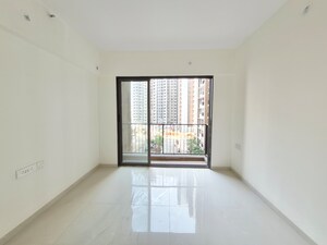 Room in 2 BHK Apartment at Runwal My City, Dombivli East – for Rent