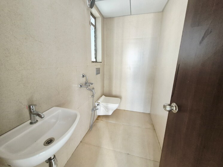 Bathroom, runwal-my-city 1.5 Bedroom 510 Sq.Ft. Apartment In Dombivli East Thane 9516067