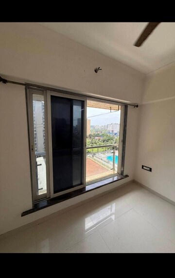 Room in 2 BHK Apartment at Jiten Apartment, Andheri West – for Rent