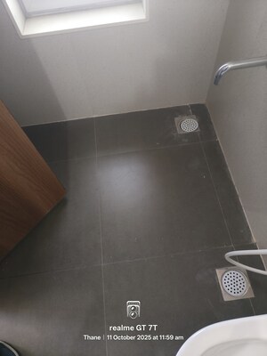 Furnished Amenities in 2 BHK Apartment at Piramal Vaikunth, Balkum Pada – for Rent