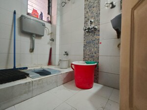 Team Area in 1 BHK Apartment at Shah Arcade, Kharghar – for Rent