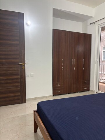 Bedroom in 3 BHK Builder Floor at Smart World Orchard, Sector 61 – for Rent