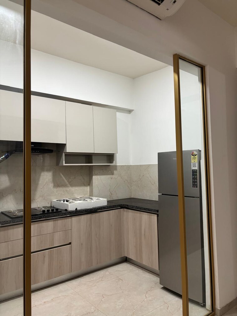 Kitchen, smart-world-orchard 3 Bedroom 1650 Sq.Ft. Builder Floor In Sector 61 Gurgaon 9516161