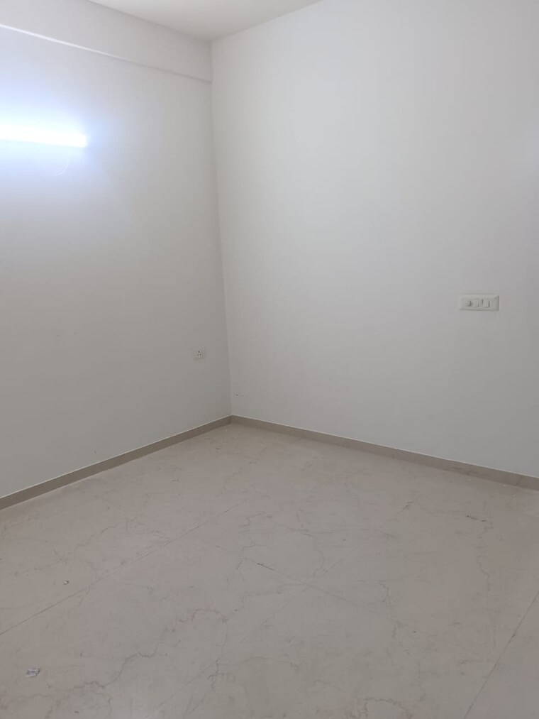 Room, smart-world-orchard 3 Bedroom 1700 Sq.Ft. Builder Floor In Sector 61 Gurgaon 9516180