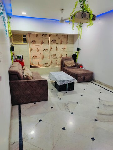 Living Room in 1 RK Apartment at Prabhat Apartment Prabhadevi, Prabhadevi – for Rent