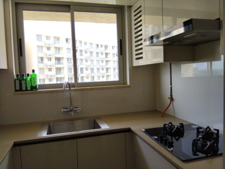 Kitchen, hiranandani-regent-hill 1 Bedroom 379 Sq.Ft. Apartment In Powai Mumbai 9516230
