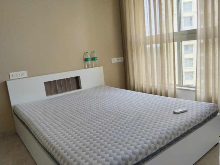Bedroom, hiranandani-regent-hill 1 Bedroom 379 Sq.Ft. Apartment In Powai Mumbai 9516230