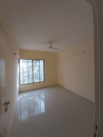 Room in 2 BHK Apartment at Welworth Paradise, Baner – for Rent
