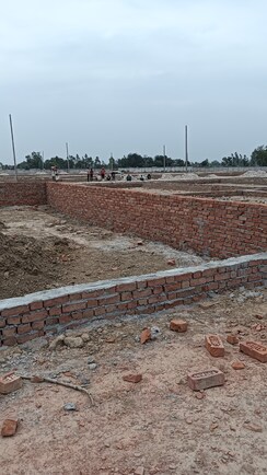 Plot For Sale in Imperial City 