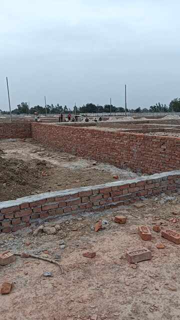  Plot For Sale in Raebareli Road