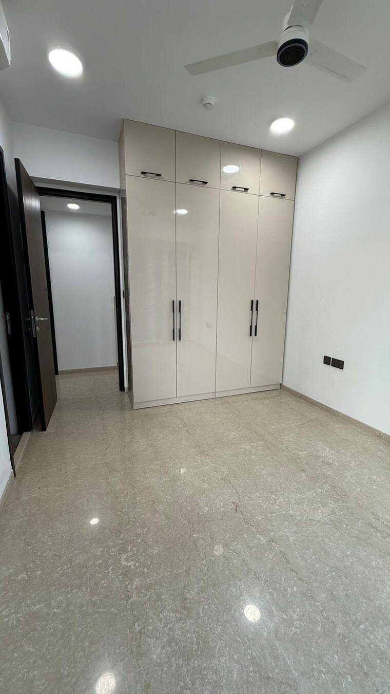 undefined, lodha-world-crest 3 Bedroom 1346 Sq.Ft. Apartment In Worli Mumbai 9516260