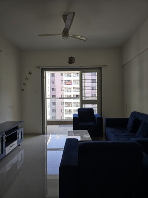 Master Bedroom in 1 BHK Apartment at Kohinoor Viva City, Dhanori – for Rent