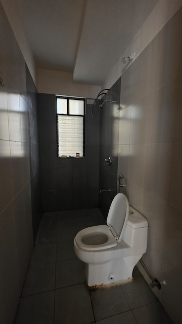 Attached Bathroom in 3 BHK Apartment at Nanded – for Rent
