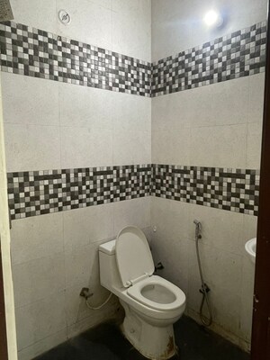 Bathroom in 2 BHK Builder Floor at Sector 46 – for Rent