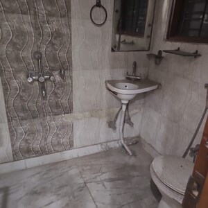 Bathroom in 2 BHK Builder Floor at Santacruz East – for Rent