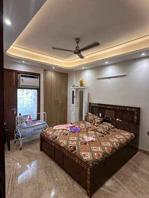 Living Room in 4 BHK Builder Floor at Green Fields Colony – for Rent