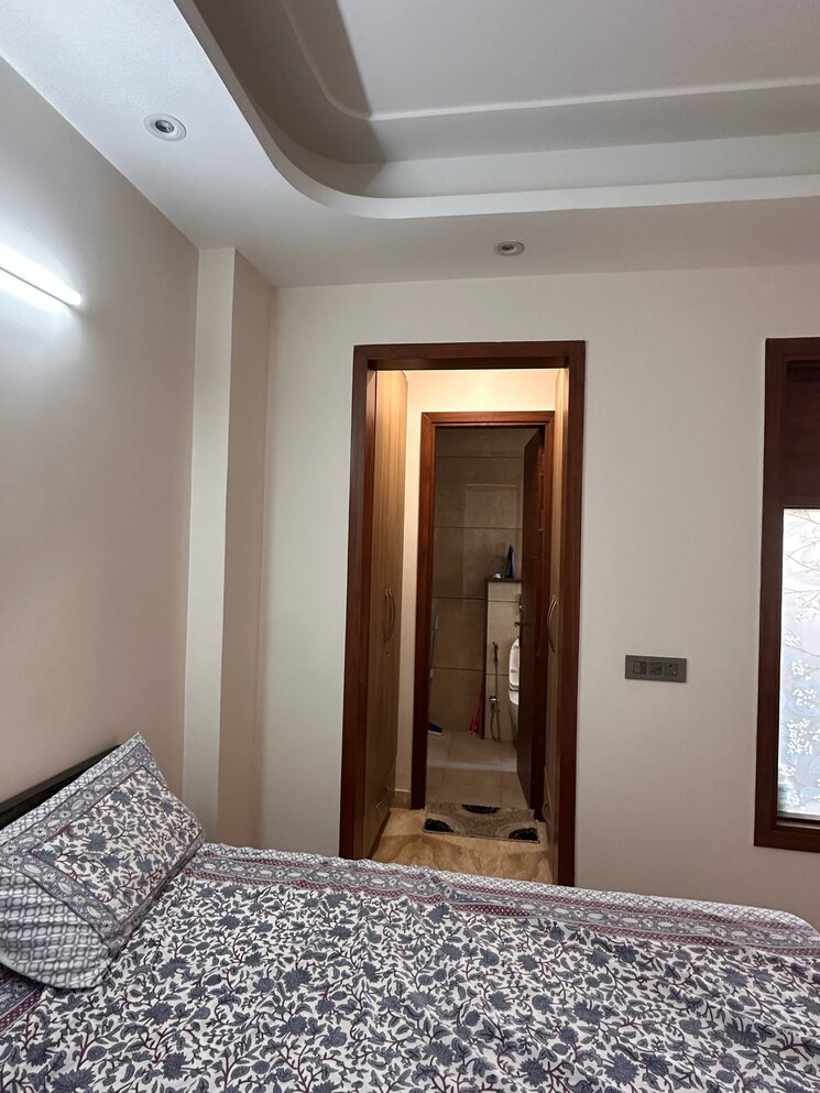 undefined, green fields colony 4 Bedroom 2400 Sq.Ft. Builder Floor In Green Fields Colony Faridabad 9516354