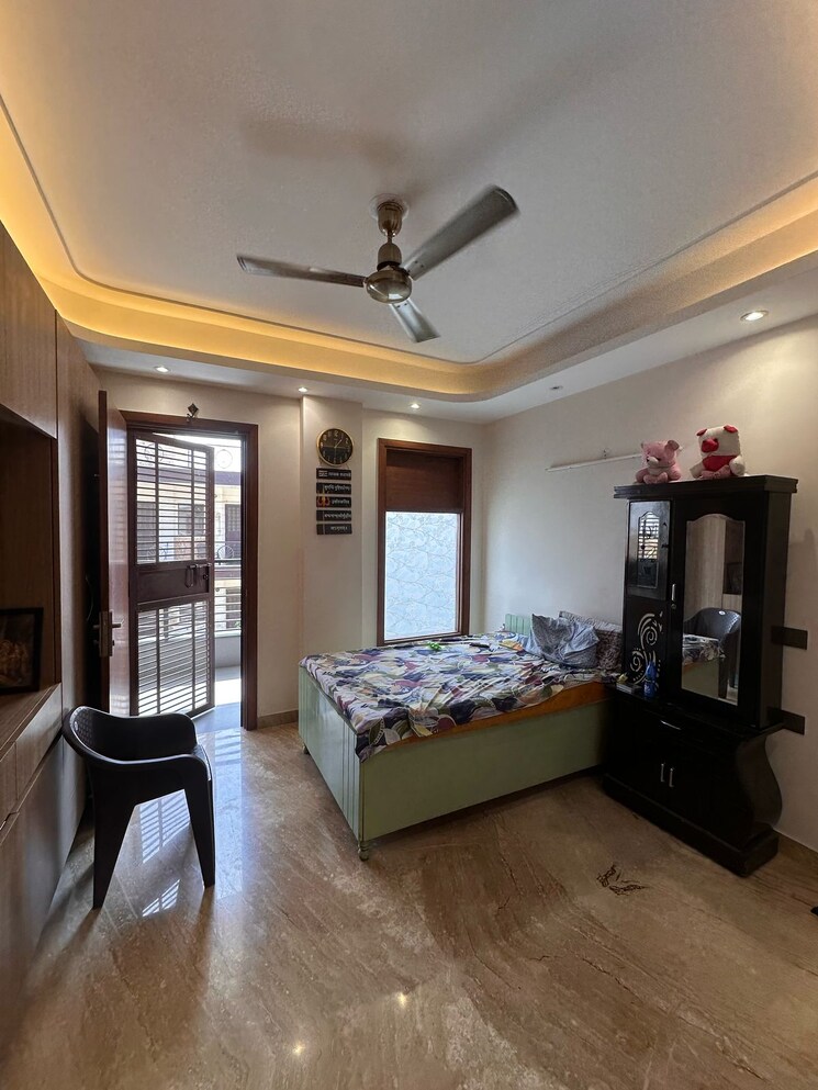 Living Room, green fields colony 4 Bedroom 2400 Sq.Ft. Builder Floor In Green Fields Colony Faridabad 9516354