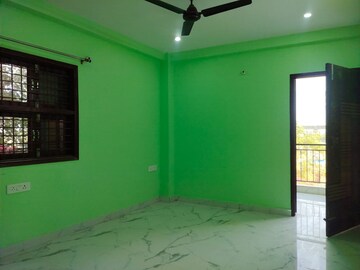 Room in 2 BHK Apartment at Sarita Vihar – for Rent