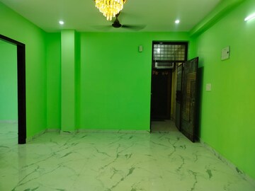 Room in 2 BHK Apartment at Sarita Vihar – for Rent