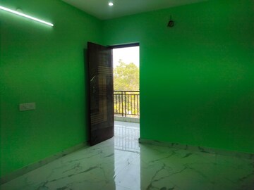 Room in 2 BHK Apartment at Sarita Vihar – for Rent