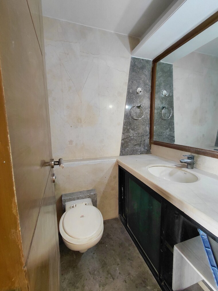 Bathroom, celestia-heights 2 Bedroom 780 Sq.Ft. Apartment In Malad West Mumbai 9516376