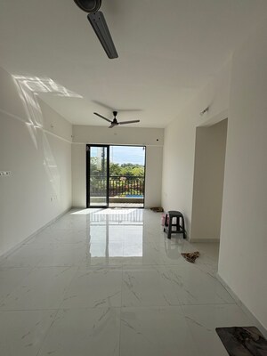 2.5 BHK Apartment For Rent in Runwal Gardens Phase 3, Dombivli East