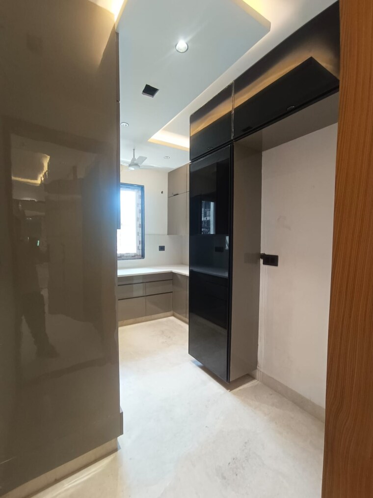 Kitchen, green fields colony 3 Bedroom 1800 Sq.Ft. Builder Floor In Green Fields Colony Faridabad 9516400