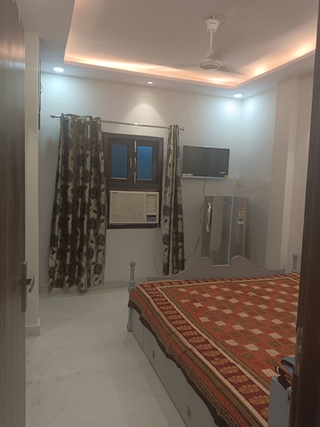 Bedroom in 1 BHK Builder Floor at Lajpat Nagar 4 – for Rent