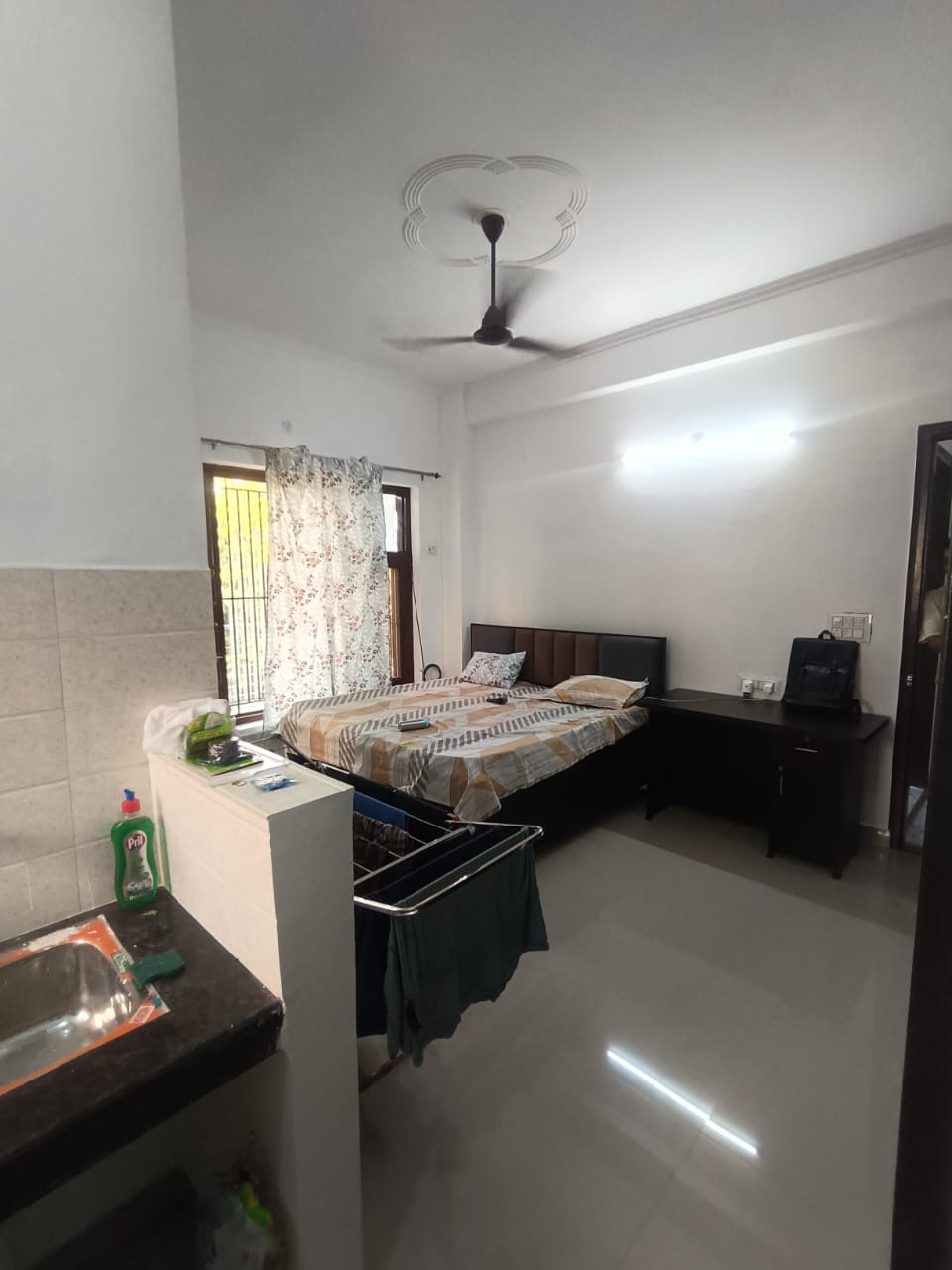 1 RkVilla For Rent in RWA Apartments Sector 70