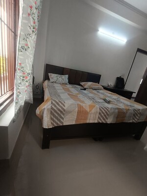 Bedroom in 1 RK Villa at RWA Apartments Sector 70, Sector 70 – for Rent