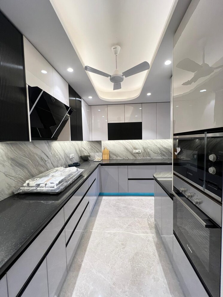 Kitchen, vipul-world-floors 4 Bedroom 360 Sq.Yd. Builder Floor In Sector 48 Gurgaon 9516489