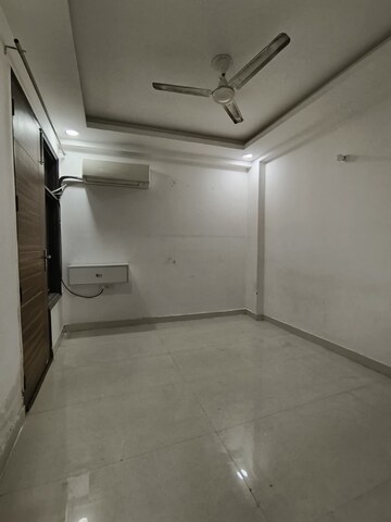 Bedroom in 1 BHK Builder Floor at Chattarpur – for Rent