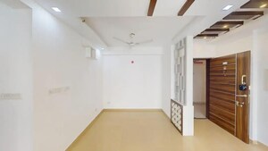 Room in 2.5 BHK Apartment at DLF Westend Heights New Town, Akshayanagar – for Rent