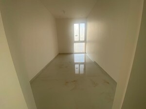 Room in 5 BHK Apartment at Vraj Tiara, Worli – for Sale