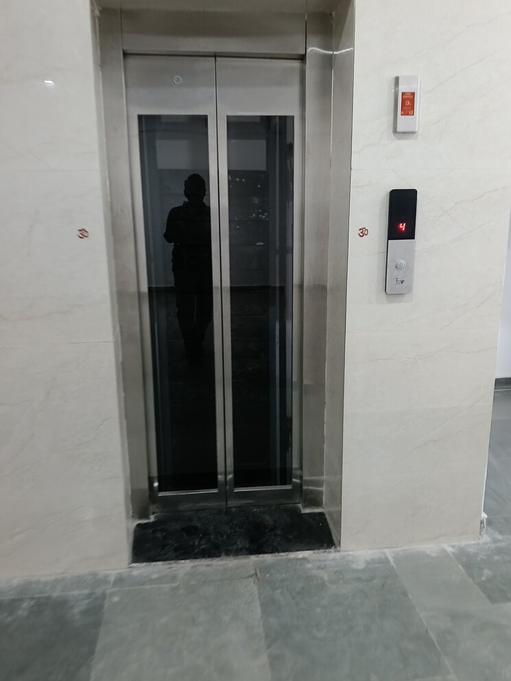 undefined, shyam park extension 3 Bedroom 120 Sq.Yd. Builder Floor In Shyam Park Extension Ghaziabad 9516563