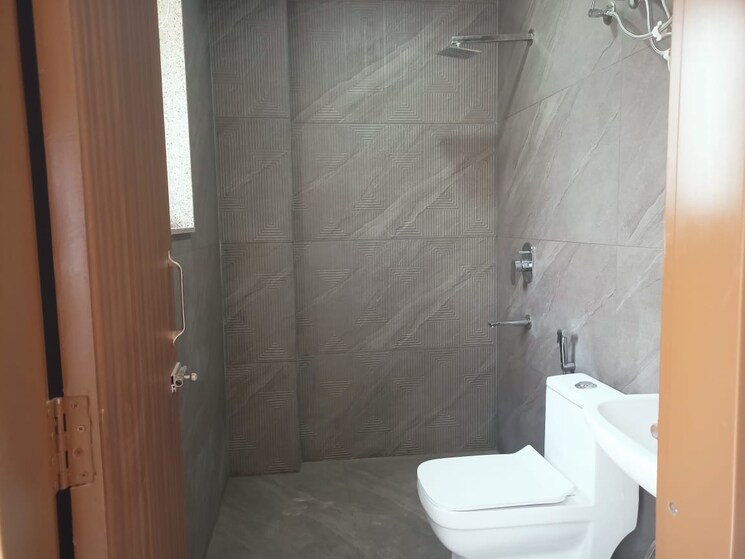 Master Bedroom, south-city-arcade 2 Bedroom 1000 Sq.Ft. Builder Floor In Sector 41 Gurgaon 9516610