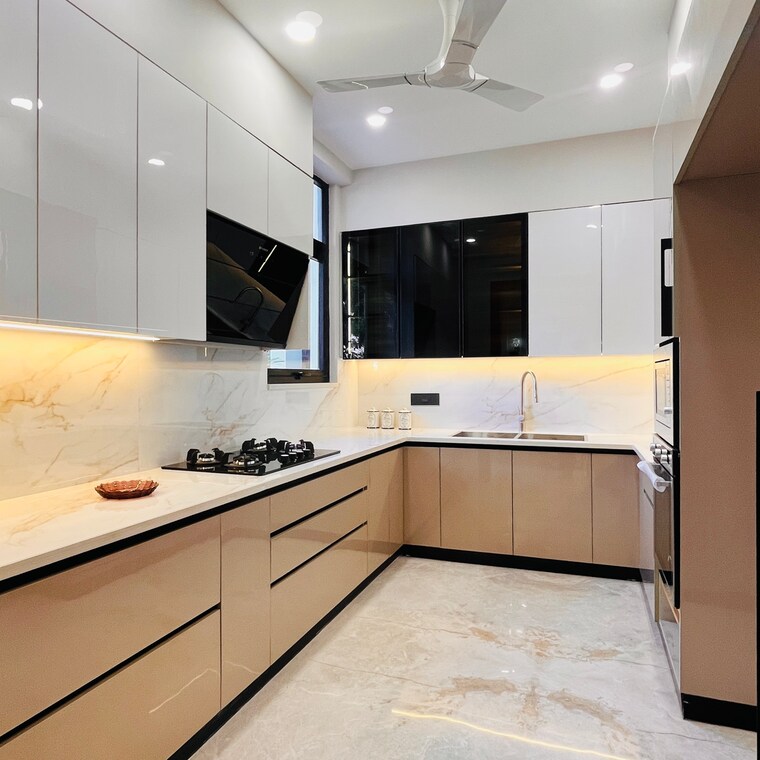 Kitchen, unitech-nirvana-country-cedar-crest 4 Bedroom 300 Sq.Yd. Builder Floor In Sector 50 Gurgaon 9516608