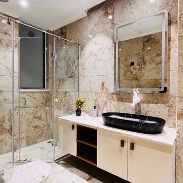 Kitchen in 4 BHK Builder Floor at Unitech Nirvana Country Cedar Crest, Sector 50 – for Sale