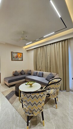 4 BHK Builder Floor For Sale in Sushant Tower