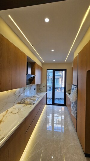 Kitchen in 4 BHK Builder Floor at Sushant Tower, Sector 56 – for Sale