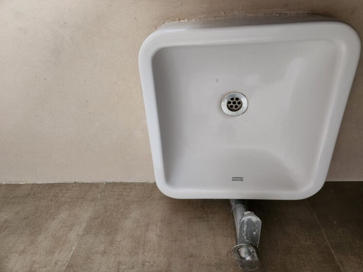 Bathroom, jp-decks 2 Bedroom 1250 Sq.Ft. Apartment In Goregaon East Mumbai 9516626